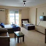 Summer Life Apartment *
