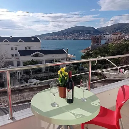 Summer Life ساراندا
