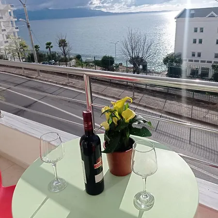 Summer Life * Saranda